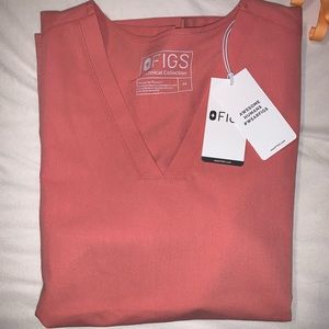 FIGS Coral Scrub Top & Bottom